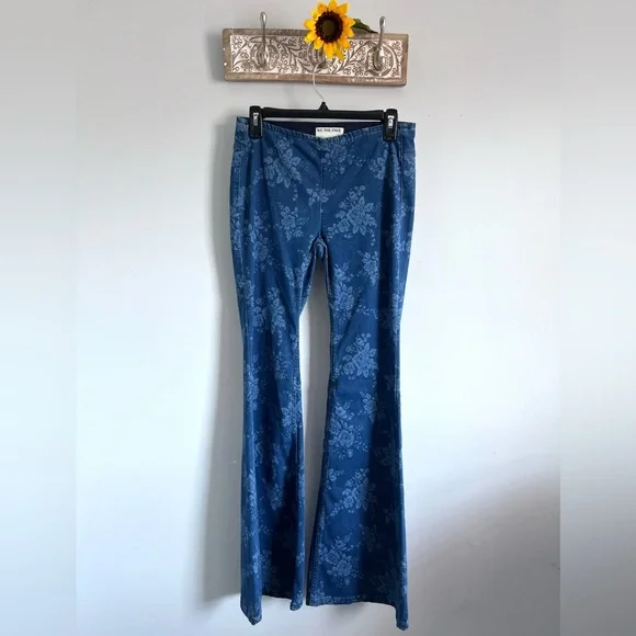 🌟FREE PEOPLE We The Free Penny Pull-On Printed Flare Jeans-Size 29 - Picture 12 of 15